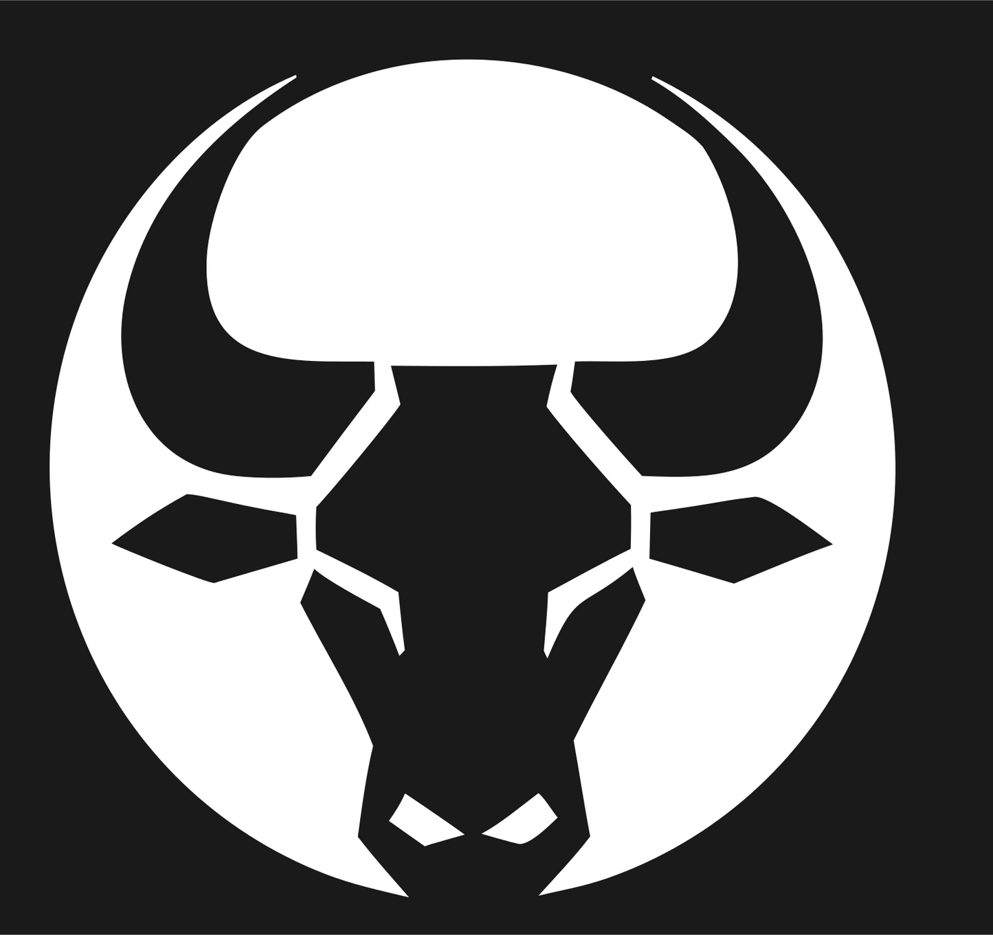 Negative Space Bull Circle Badge #1a1a1a/#ffffff