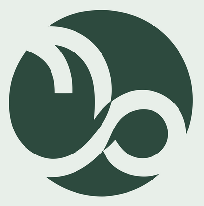 Negative Space Circle Capricorn Badge #e8efe9/#2d4a3e