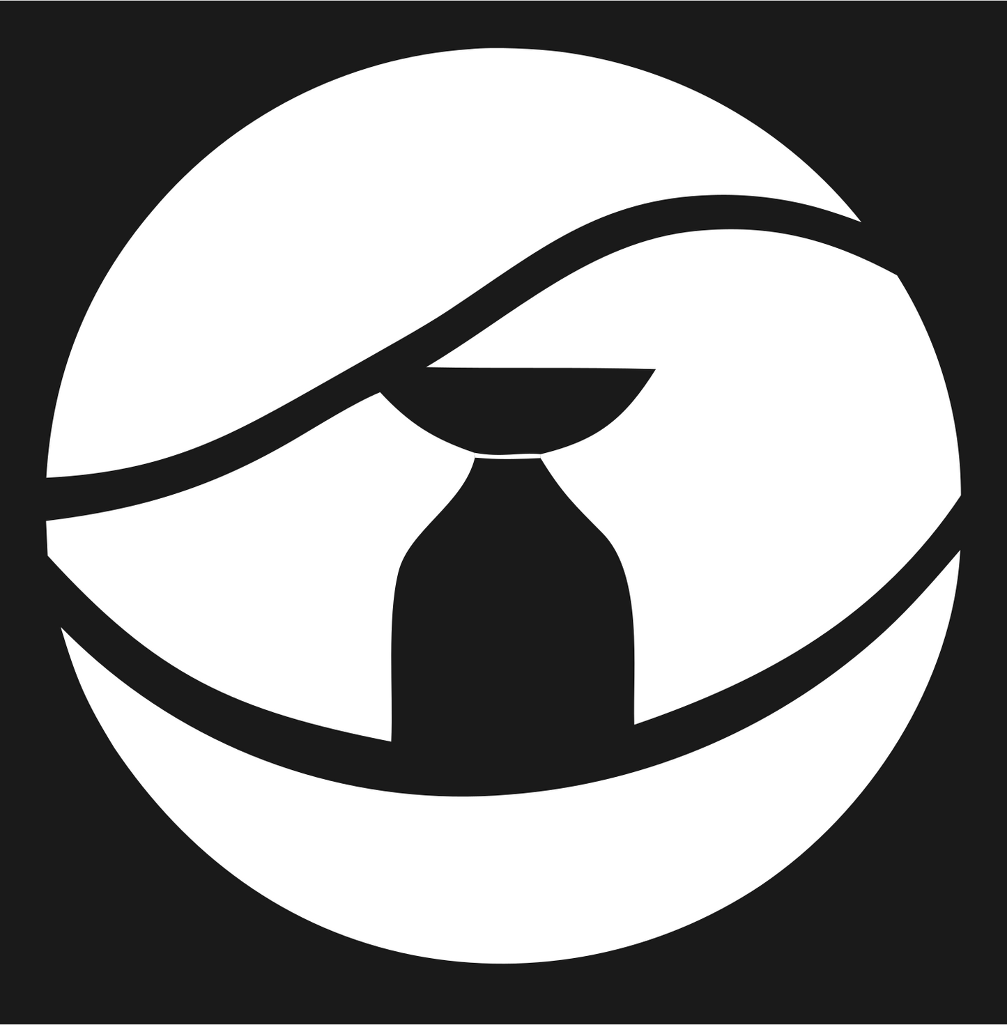 Negative Space Ewer Circle Badge #1a1a1a/#ffffff