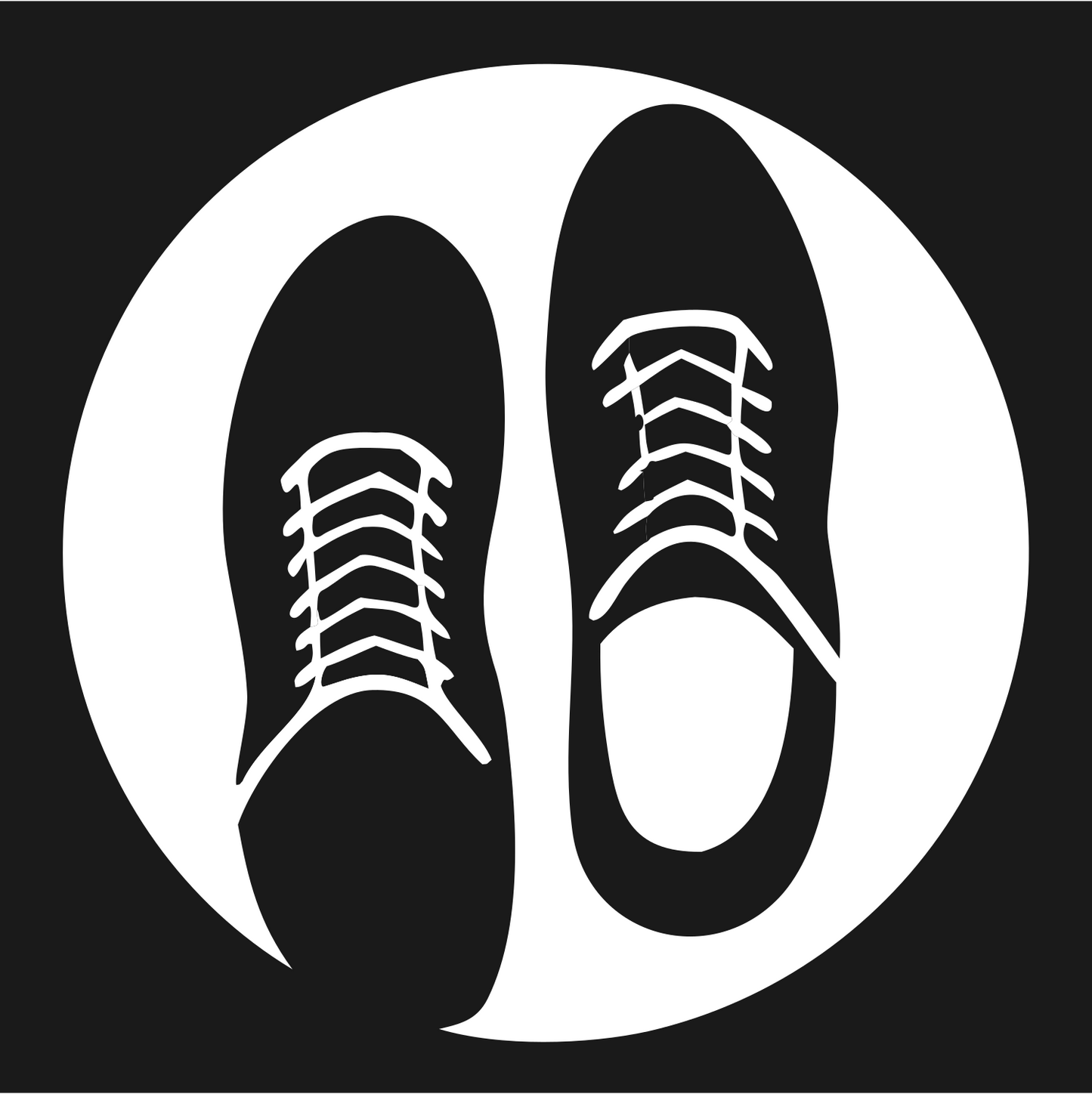 Chunky Sneaker Pair Circle Badge #1a1a1a/#ffffff