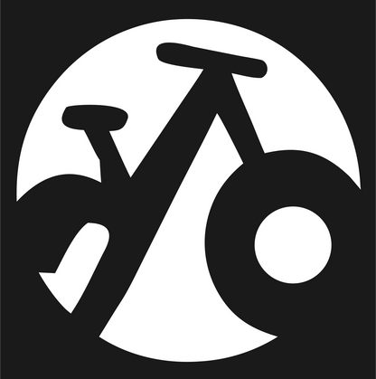 Negative Space Bicycle Circle Badge #1a1a1a/#ffffff
