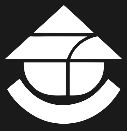 Geometric Conical Hat Sushi Badge #1a1a1a/#ffffff