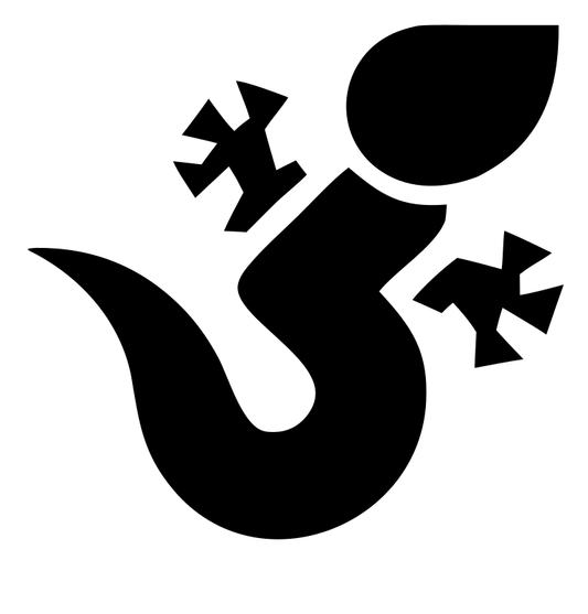 Solid Gecko Climbing Silhouette Icon